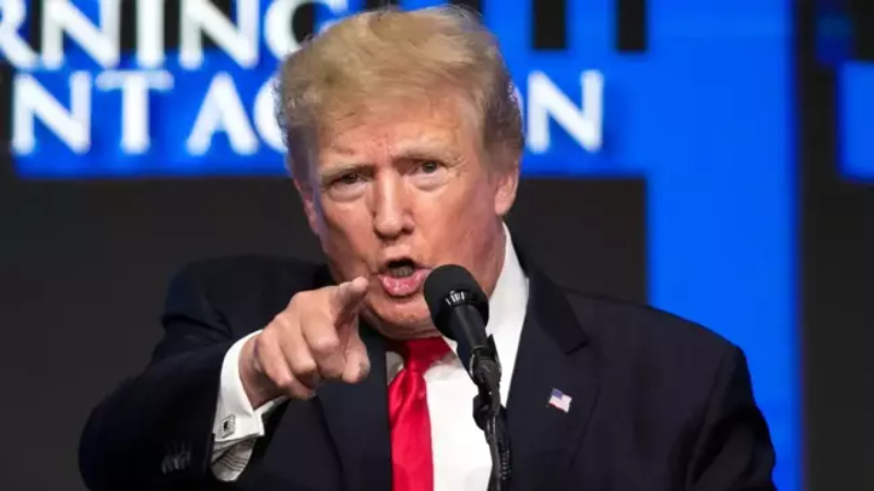 Donald Trump: İran nükleer silah hayalinden vazgeçmeli, yoksa sert bir yanıtla karşılaşırlar
